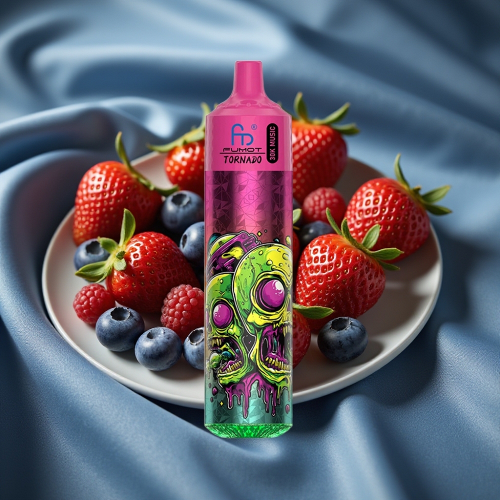 Fumot RandM Tornado 30000 Puff 30mL Çilek Böğürtlen LED Ekranlı 600mAh Şarj Edilebilir